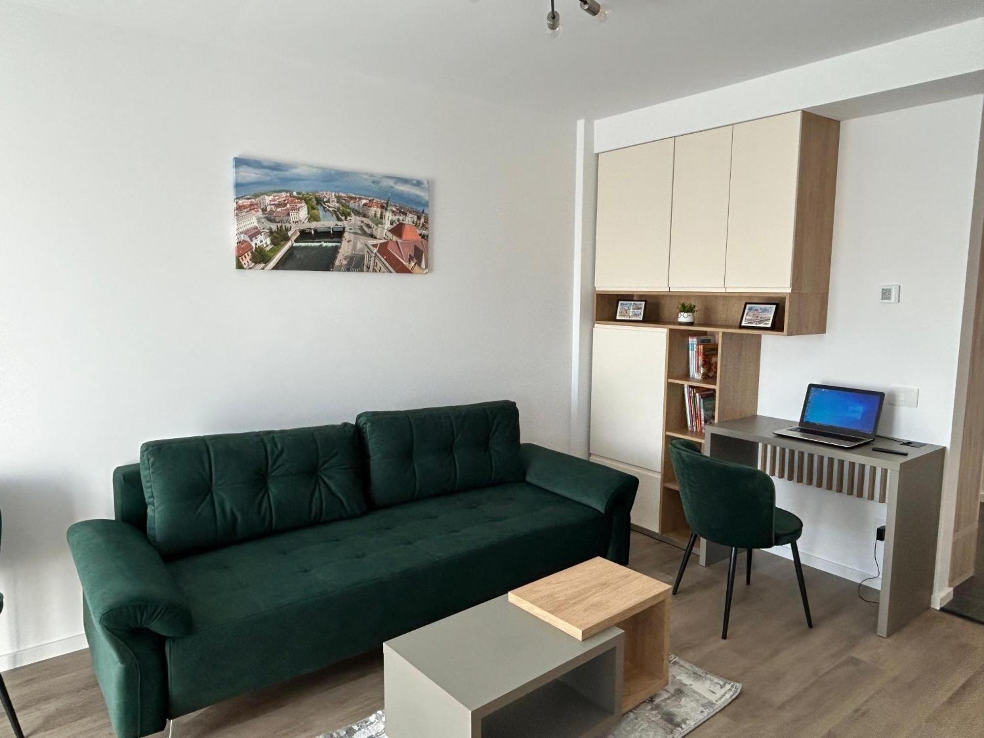 Coquette Studio Central Орадя Экстерьер фото
